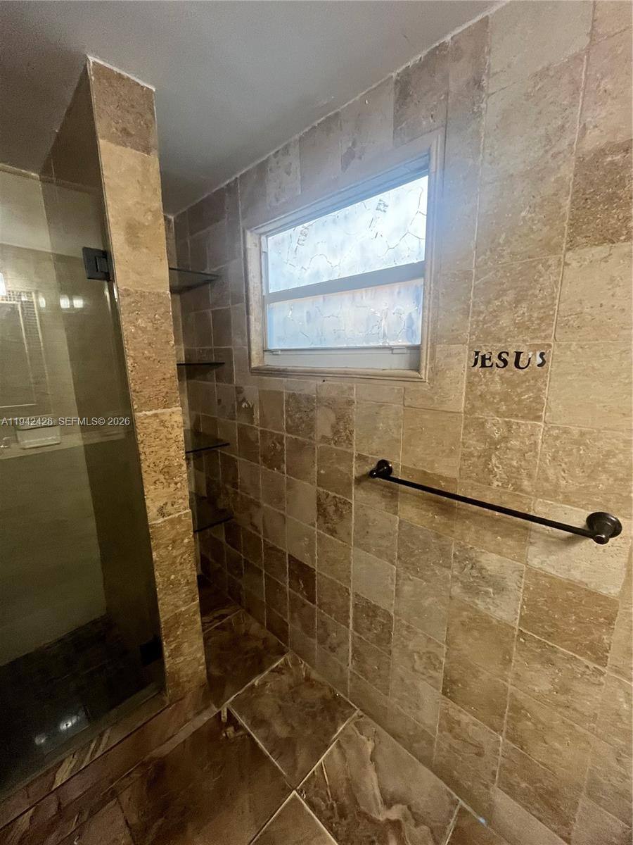 Apartment for rent at 700 N 68th Way #700, Hollywood, FL 33024