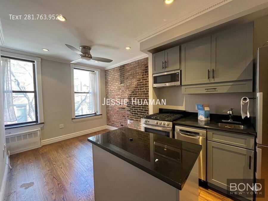 Apartment for rent at 422 E 9th St #C, New York, NY 10009