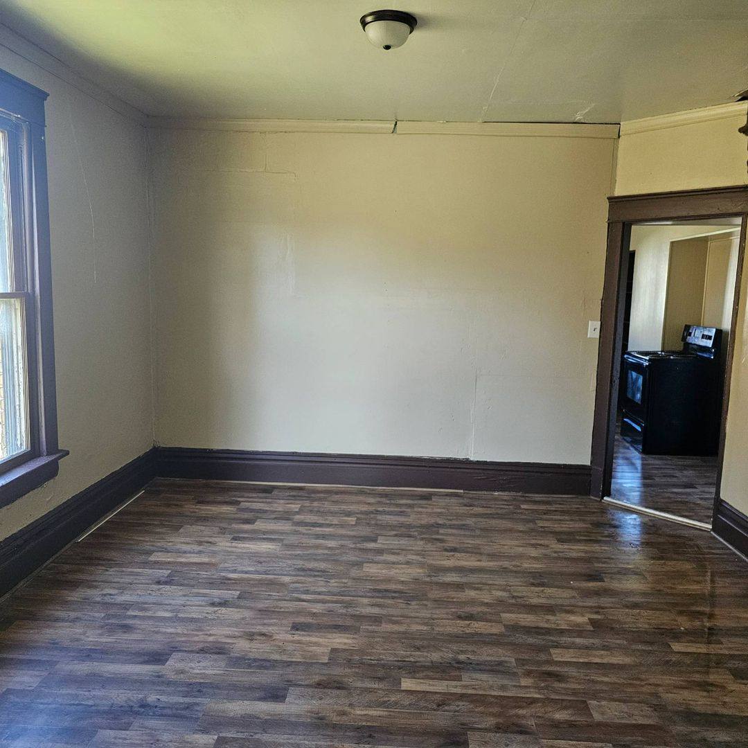 Apartment for rent at 303 Phillips St, New Castle, PA 16101