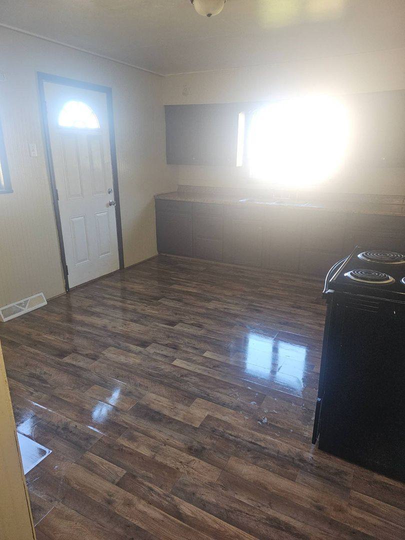 Apartment for rent at 303 Phillips St, New Castle, PA 16101