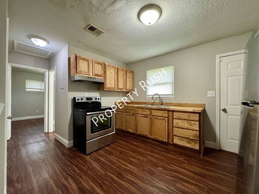 Apartment for rent at 6303 Walden Ave #B, Chattanooga, TN 37421