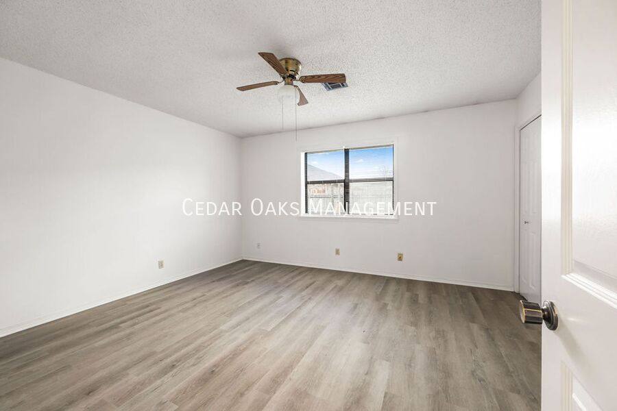 Apartment for rent at 801 N 17th Place #33, Rogers, AR 72756