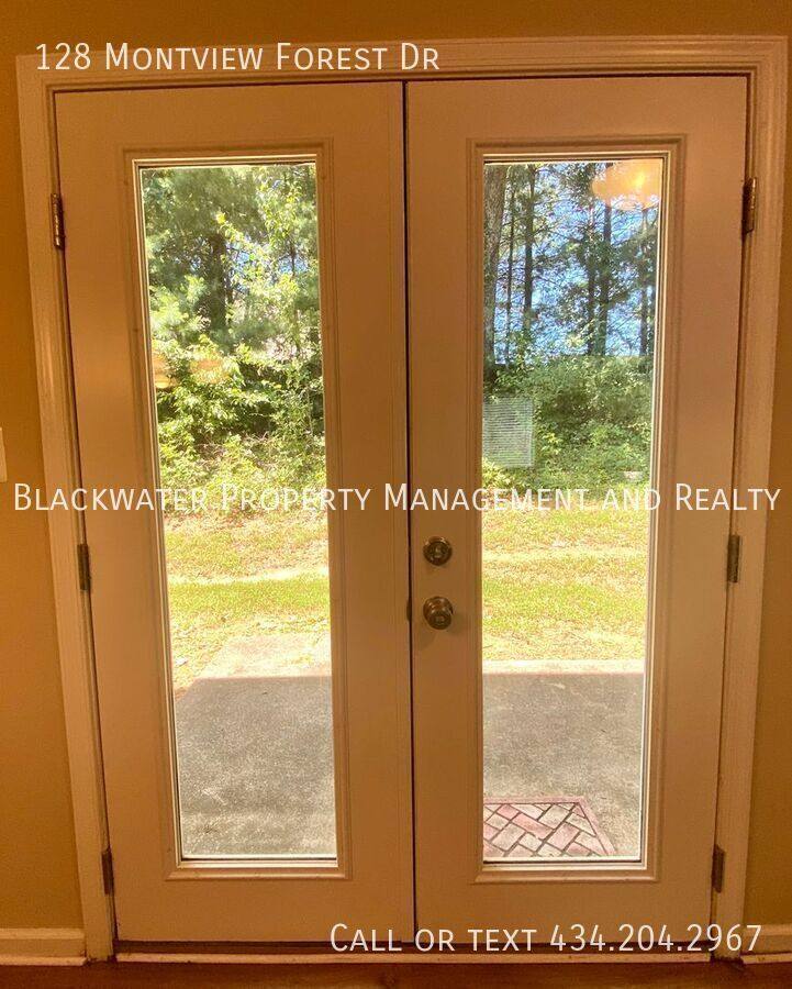 Townhouse for rent at 128 Montview Forest Dr, Lynchburg, VA 24502