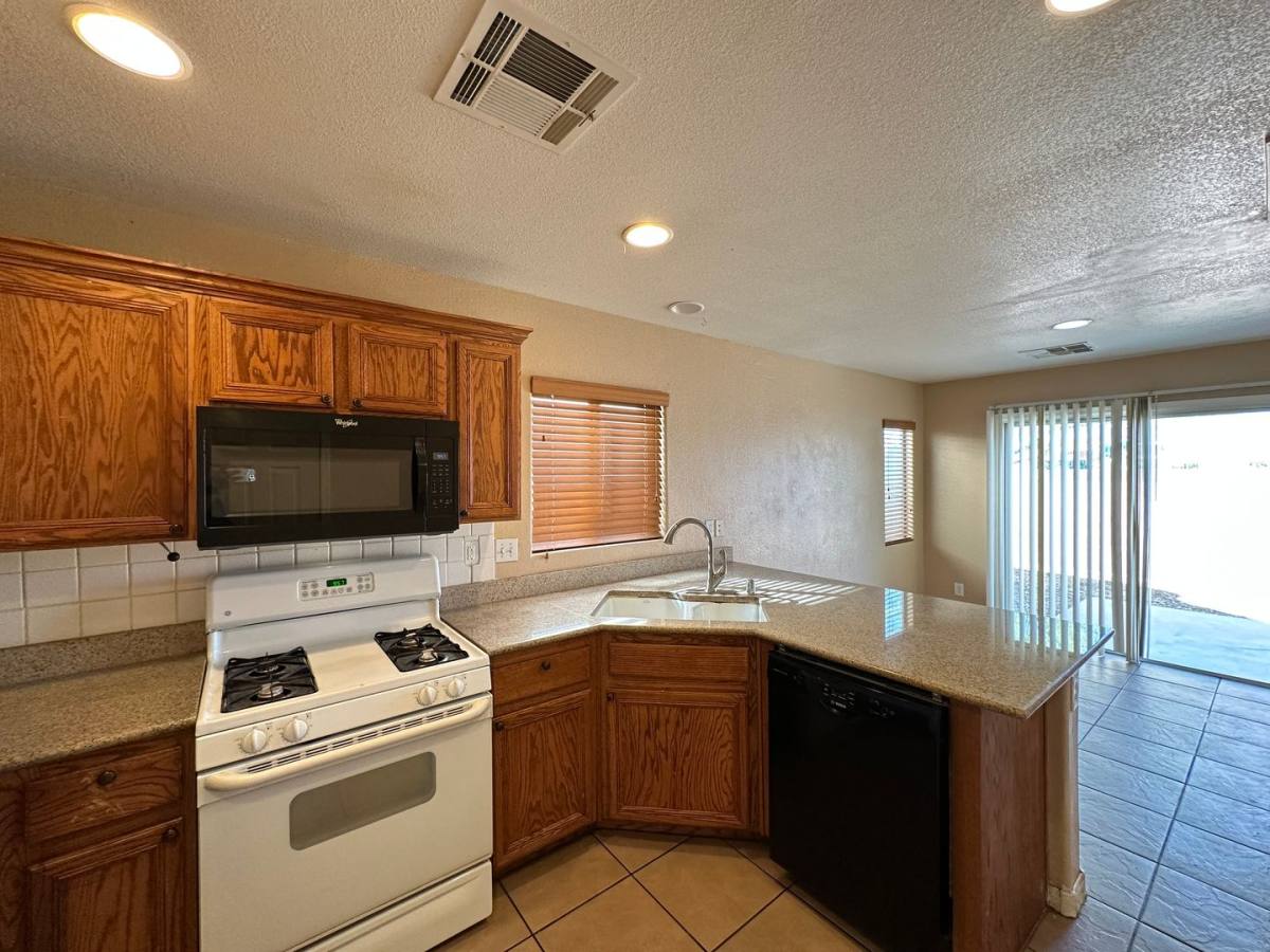 House for rent at 9510 Diamond Bridge Ave, Las Vegas, NV 89166