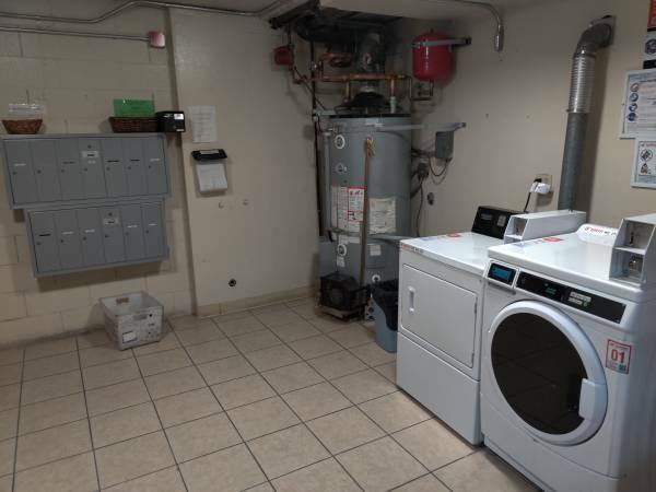 Apartment for rent at 315 Hanover Ave #102, Oakland, CA 94606