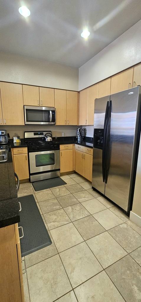 Condo for rent at 445 Island Ave #413, San Diego, CA 92101