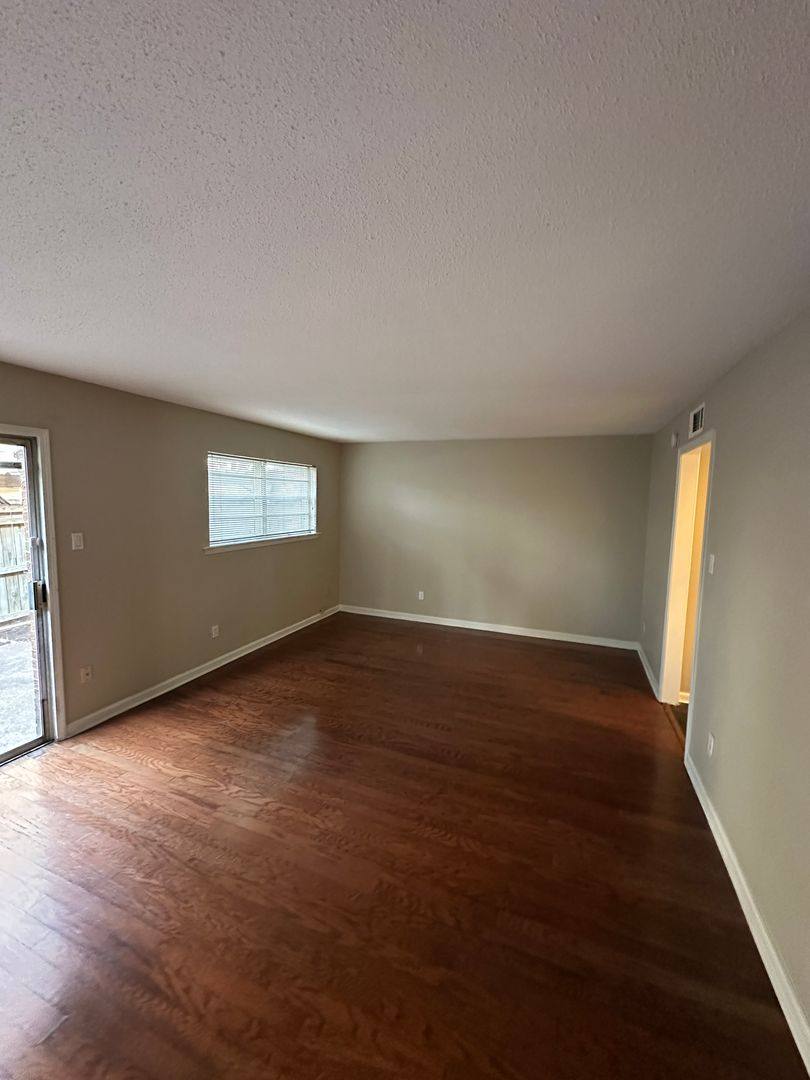 Condo for rent at 443 N Highland, Memphis, TN 38122