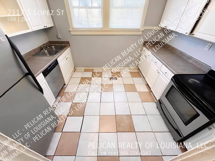 Apartment for rent at 2117 S Lopez St, New Orleans, LA 70125