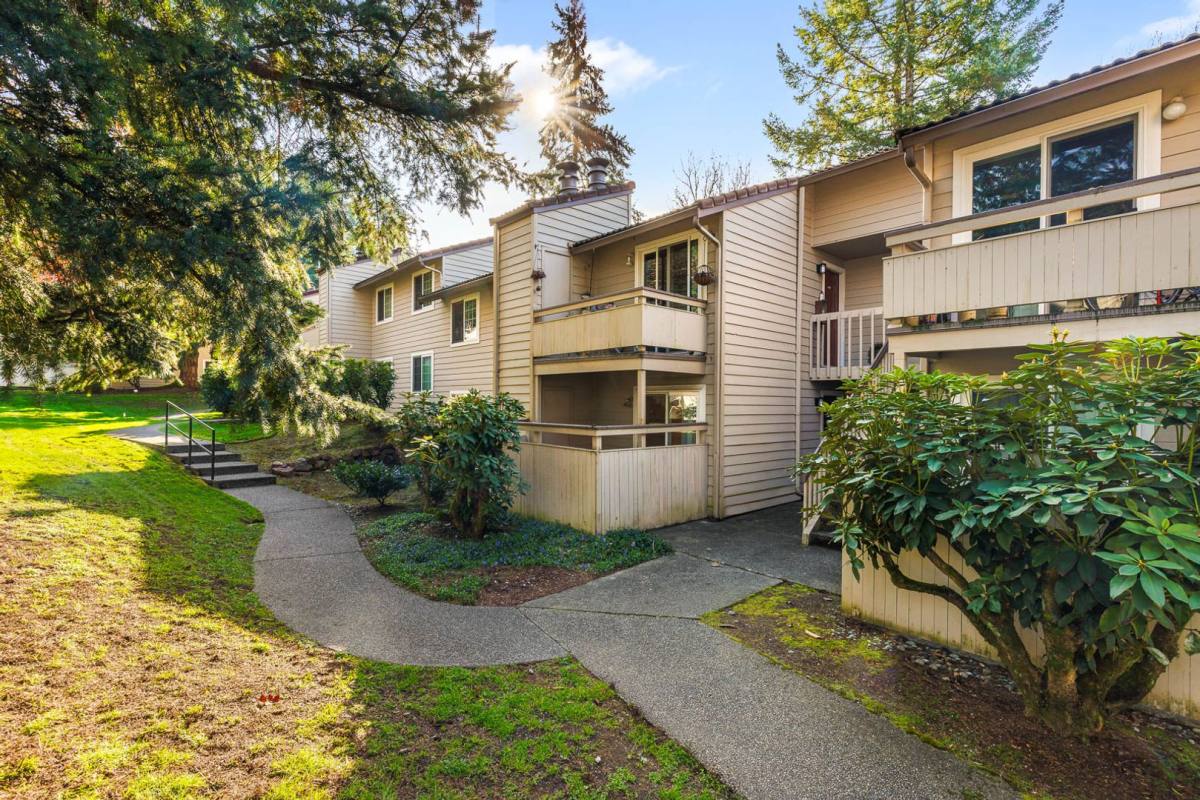 Condo for rent at 14200 NE 171st St #A106, Woodinville, WA 98072