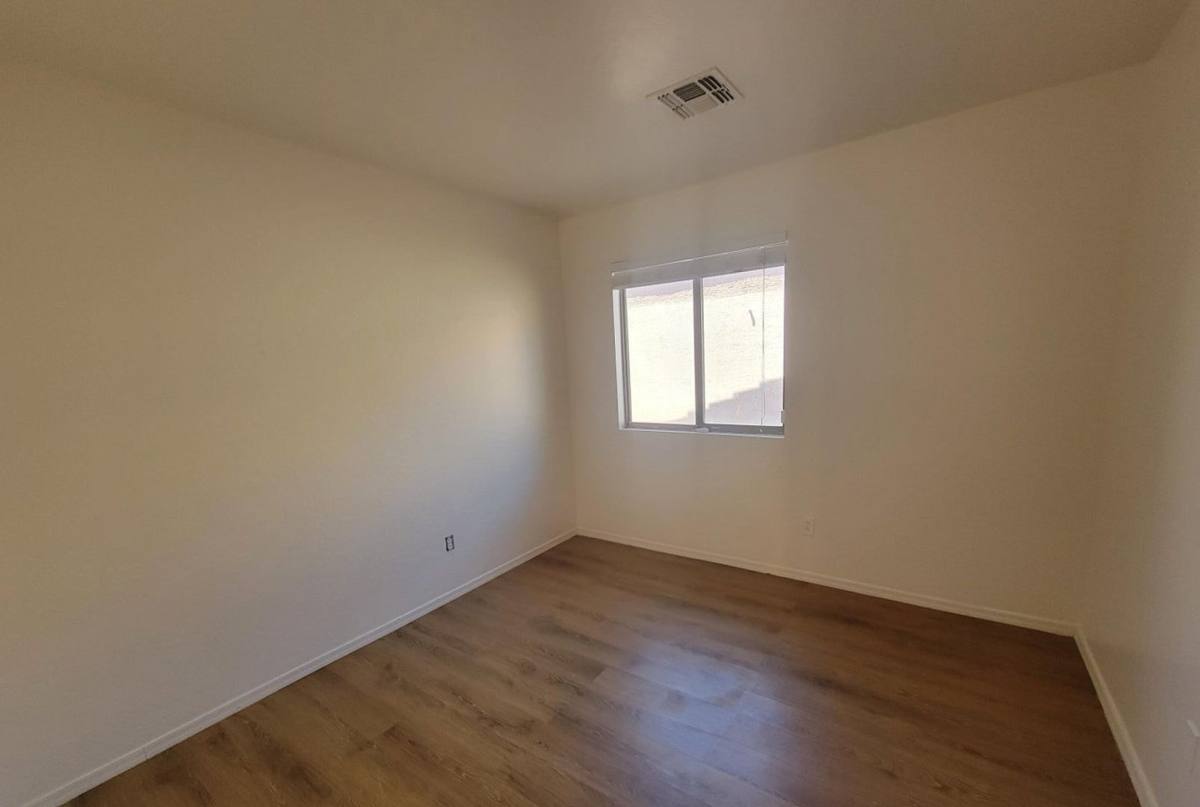 House for rent at 3133 W Huntington Dr, Phoenix, AZ 85041