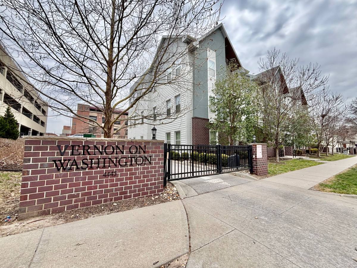Apartment for rent at 4445 Washington St, Kansas City, MO 64111