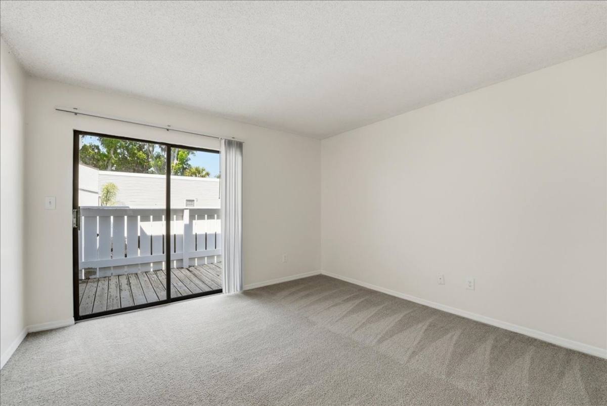 Townhouse for rent at 1428 Oak Place #C, Apopka, FL 32712