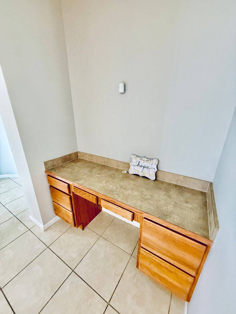 House for rent at 402 Breckenridge Circle SE, Palm Bay, FL 32909