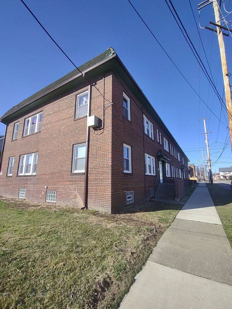 Apartment for rent at 9705 Loretta Ave, Cleveland, OH 44102