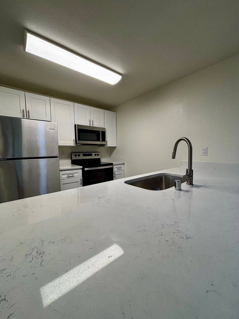 Apartment for rent at 11740 Greenwood Ave N, Seattle, WA 98133