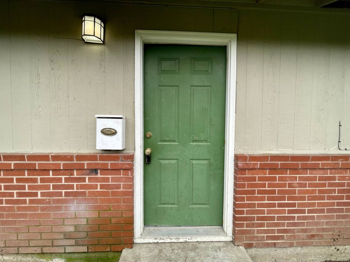 Apartment for rent at 4955 SW Lombard Ave, Beaverton, OR 97005