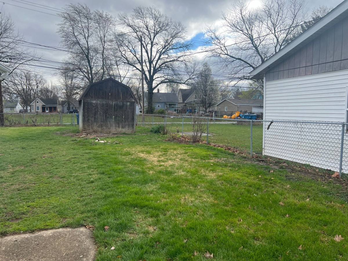 House for rent at 1030 N Macarthur, Springfield, IL 62702