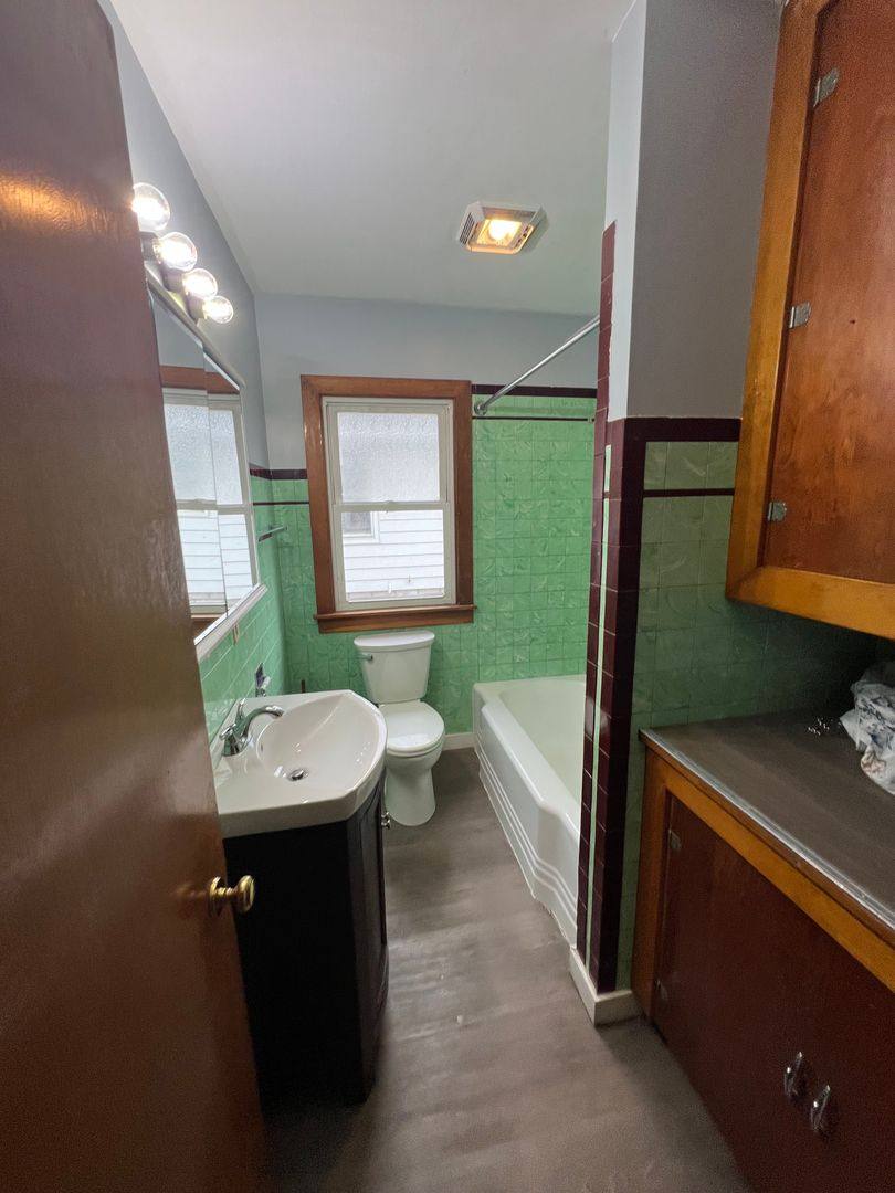 House for rent at 1030 N Macarthur, Springfield, IL 62702