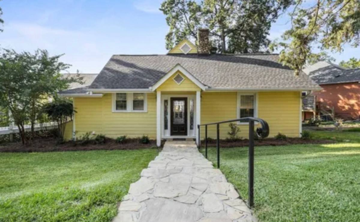 House for rent at 321 Cove View Court, Columbia, SC 29212