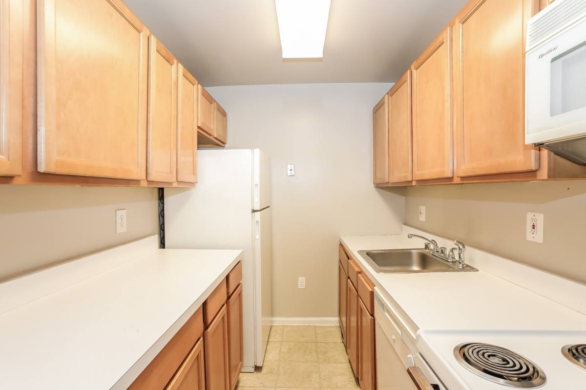 Condo for rent at 1910 T St NW #24, Washington, DC 20009