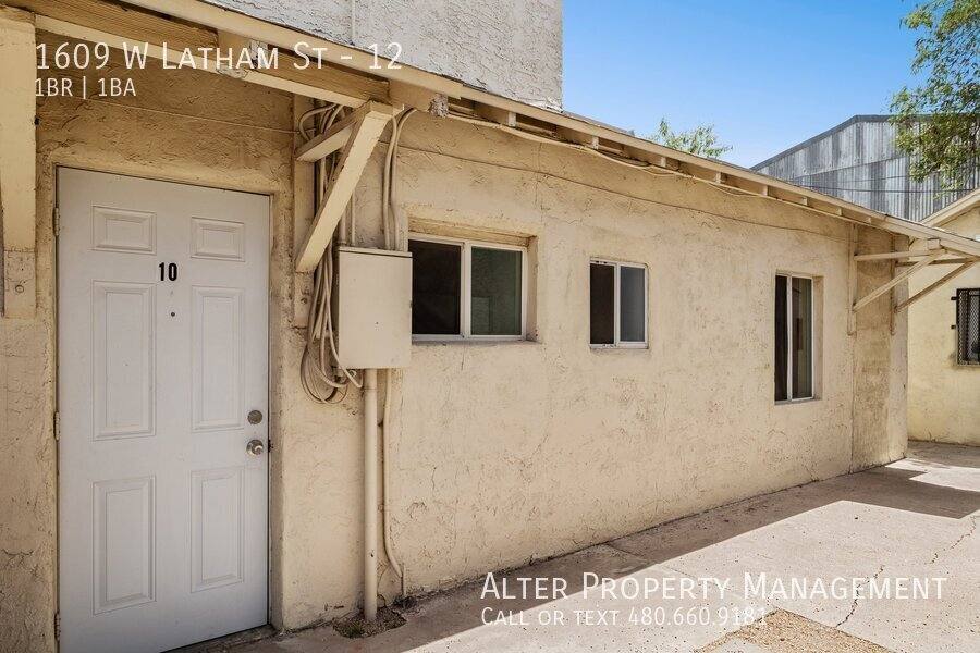 Apartment for rent at 1609 W Latham St #12, Phoenix, AZ 85007