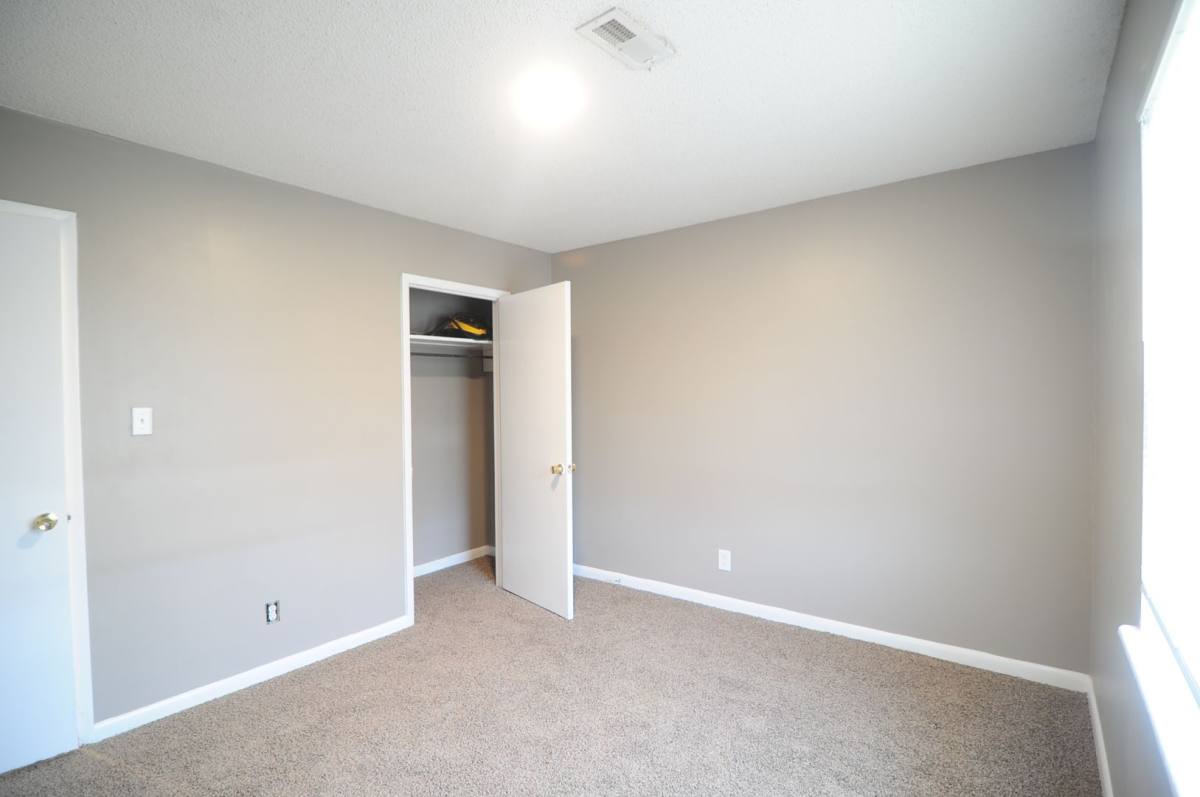 Apartment for rent at 2979 Old Highway 431, Owens Cross Roads, AL 35763