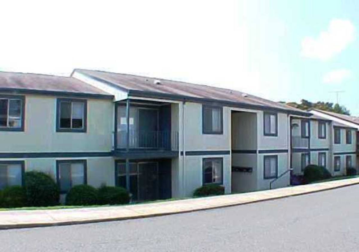 Apartment for rent at 1216 & 1220 Moseley Dr Apts, Lynchburg, VA 24502