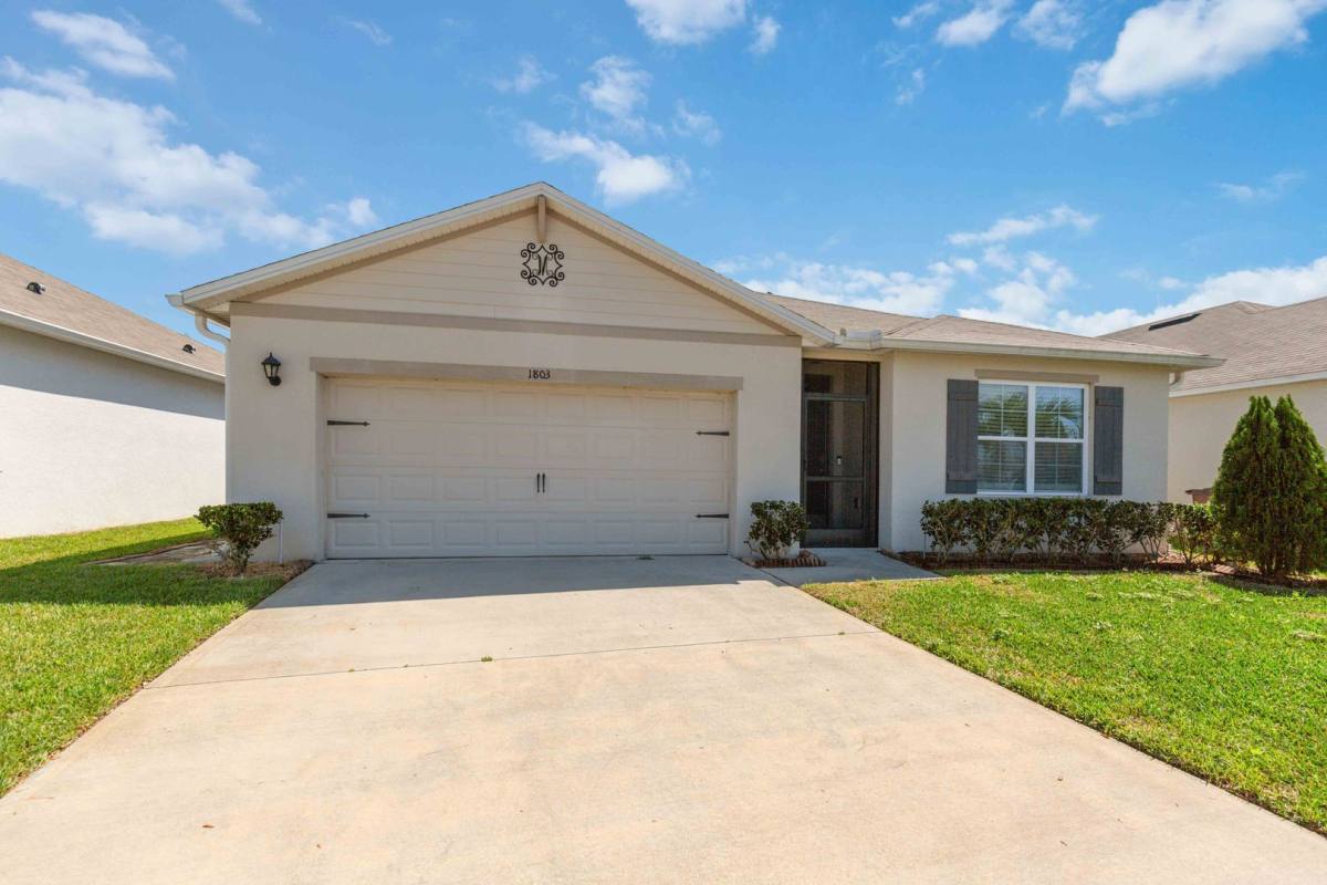 House for rent at 1803 Rain Lily Place, Saint Cloud, FL 34771