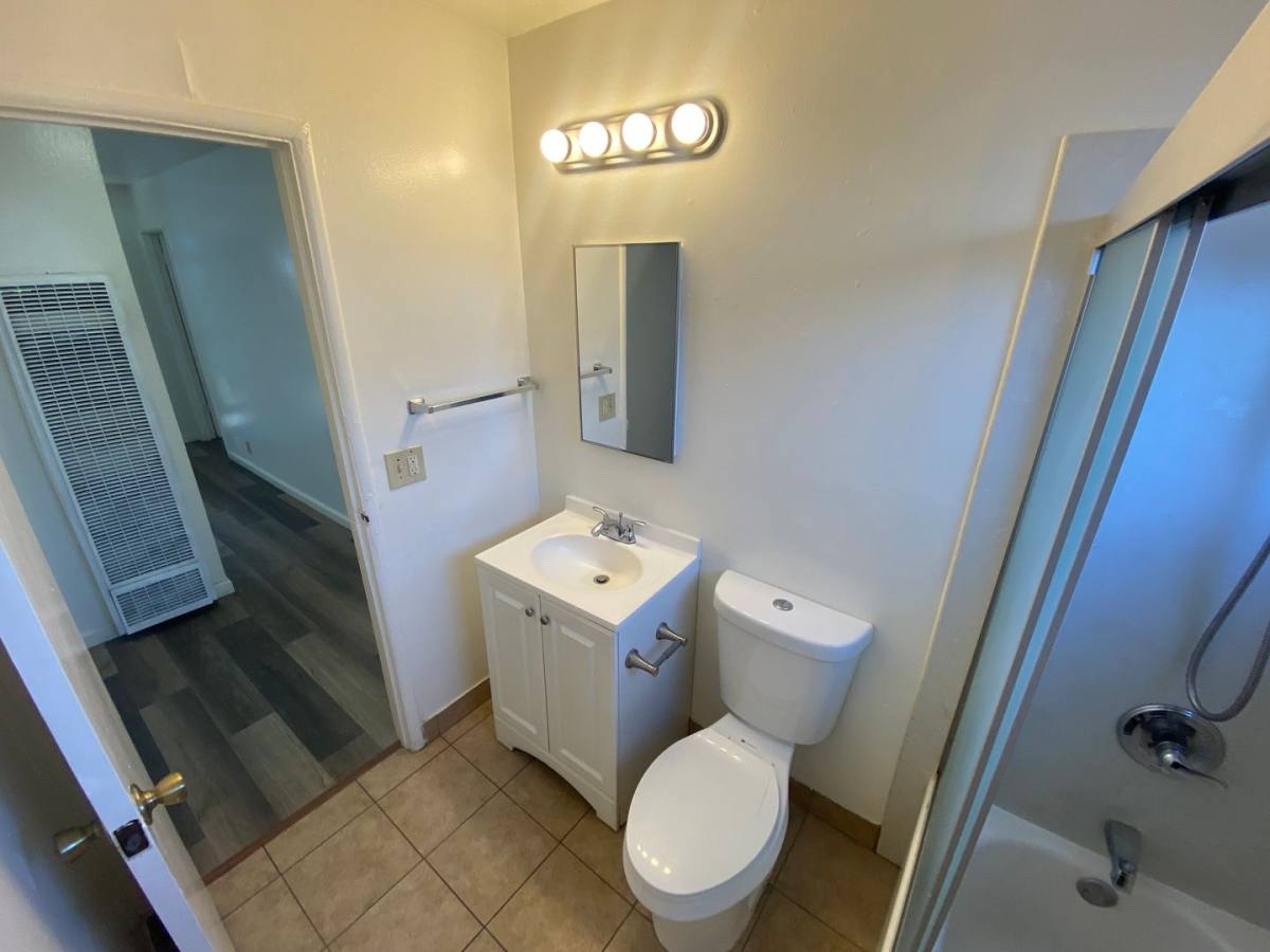 Apartment for rent at 8811 A St, Oakland, CA 94621