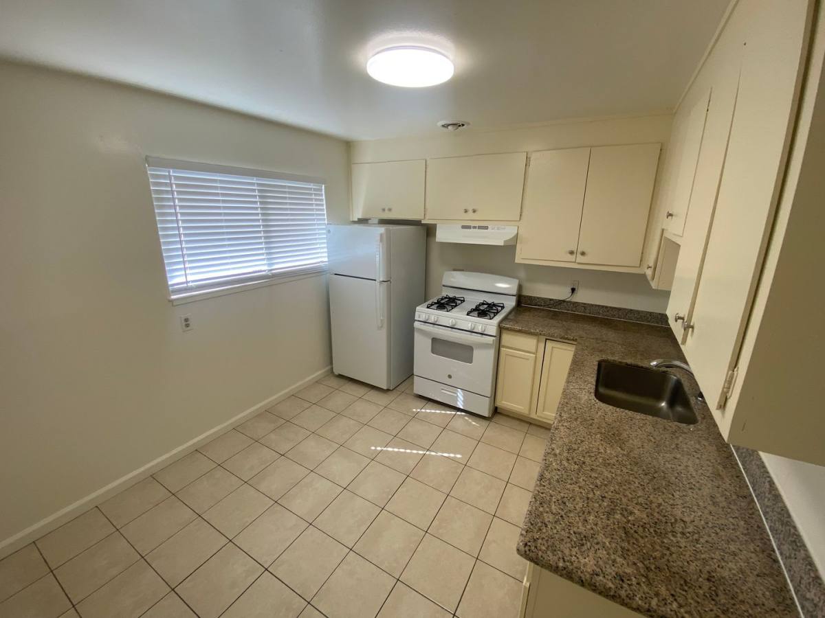 Apartment for rent at 8811 A St, Oakland, CA 94621