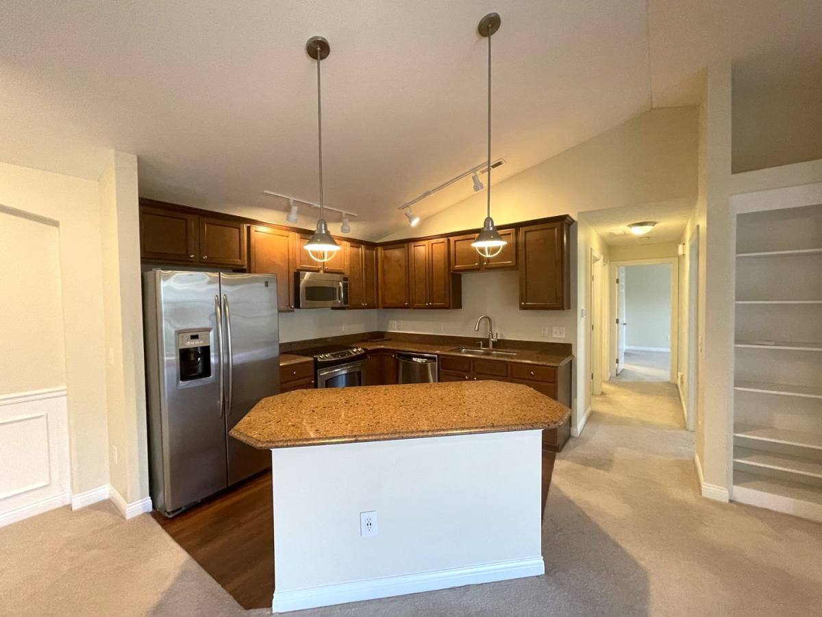 Apartment for rent at 5615 Frawley Dr, Dublin, OH 43016