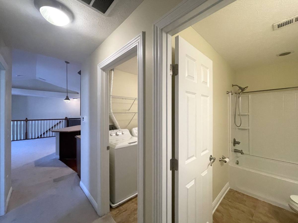 Apartment for rent at 5615 Frawley Dr, Dublin, OH 43016