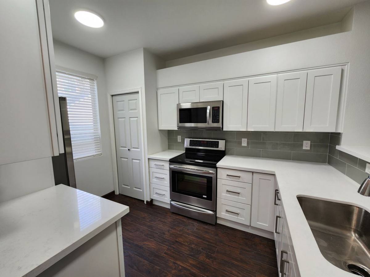 Condo for rent at 17827 80th Ave NE, Kenmore, WA 98028