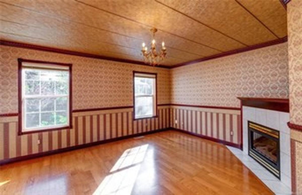 House for rent at 112 S 44th St, Bellingham, WA 98229