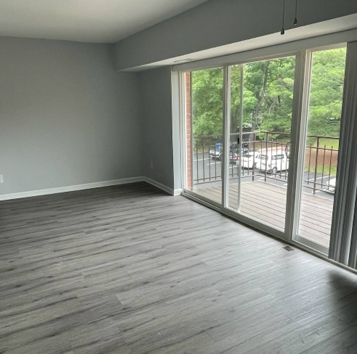 Apartment for rent at 310 Caroline Dr, La Plata, MD 20646