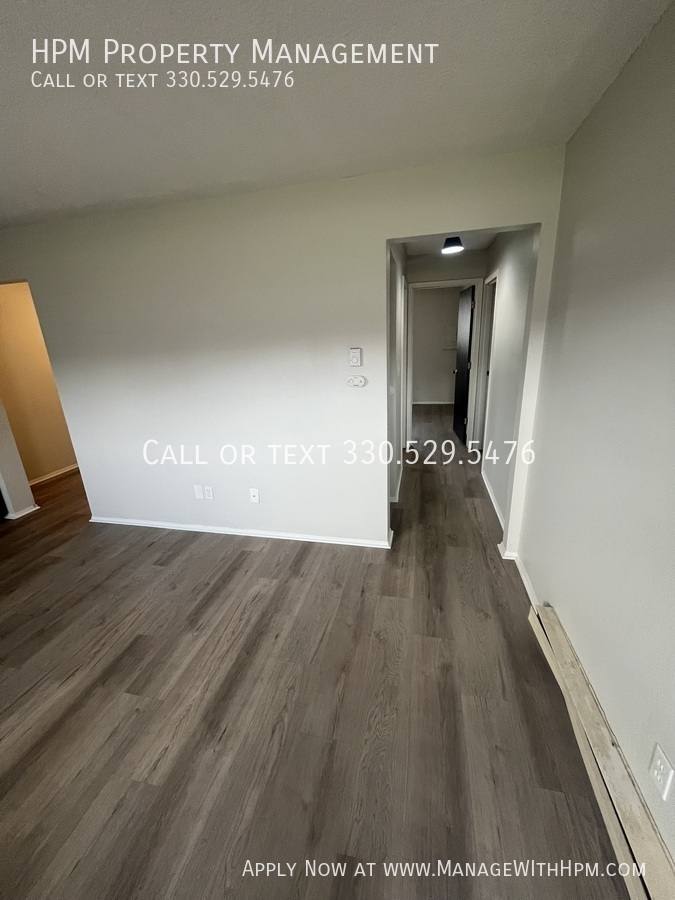 Apartment for rent at 1015 Howe Ave #7, Cuyahoga Falls, OH 44221