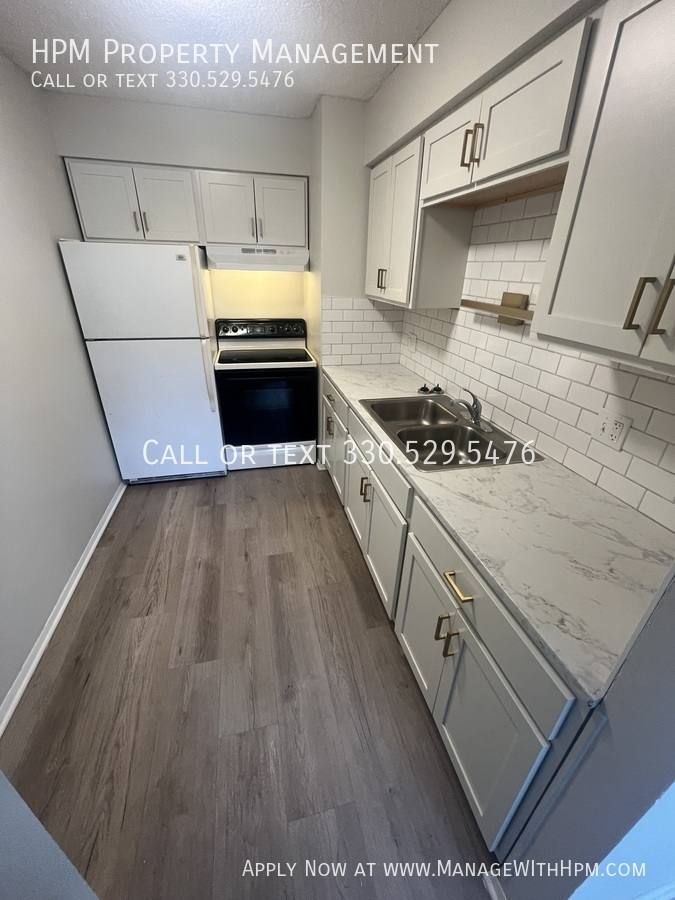 Apartment for rent at 1015 Howe Ave #7, Cuyahoga Falls, OH 44221