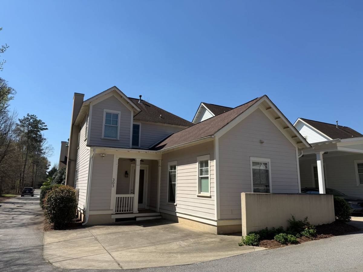 House for rent at 303 Newport Hill Lane, Lexington, SC 29072