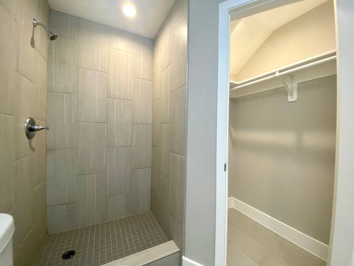 Condo for rent at 935 La Posada, Austin, TX 78752