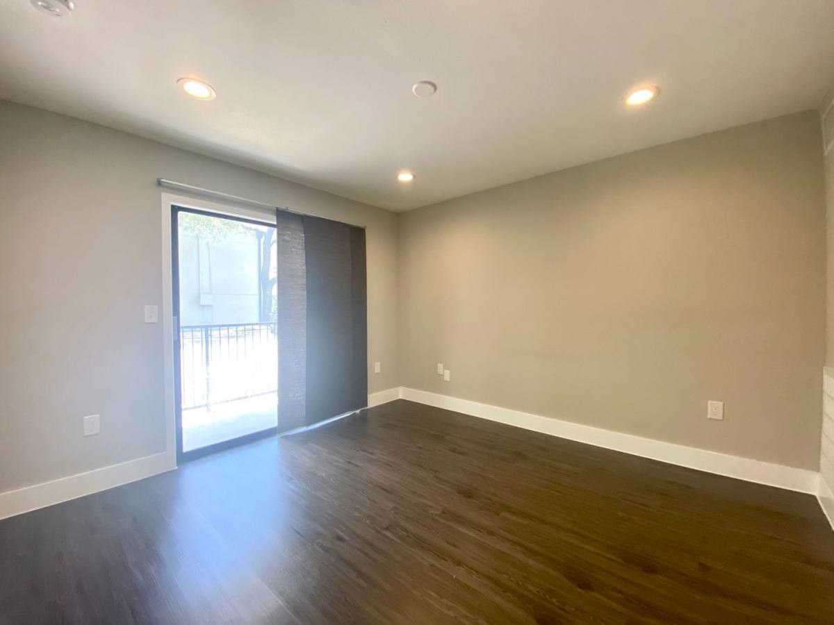 Condo for rent at 935 La Posada, Austin, TX 78752