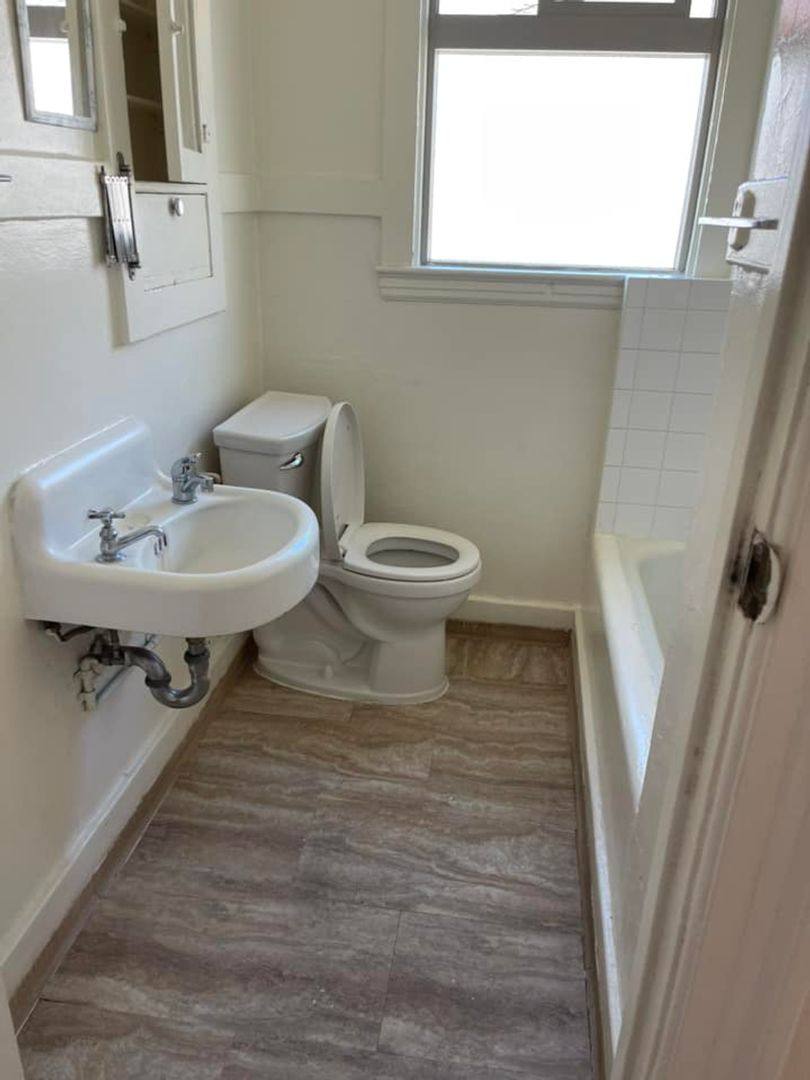 Apartment for rent at 2411 Durant Ave, Berkeley, CA 94704