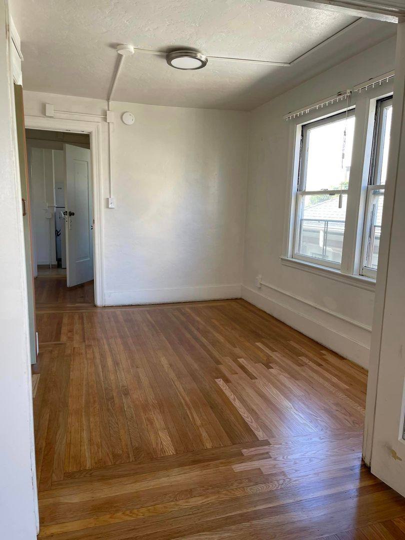 Apartment for rent at 2411 Durant Ave, Berkeley, CA 94704