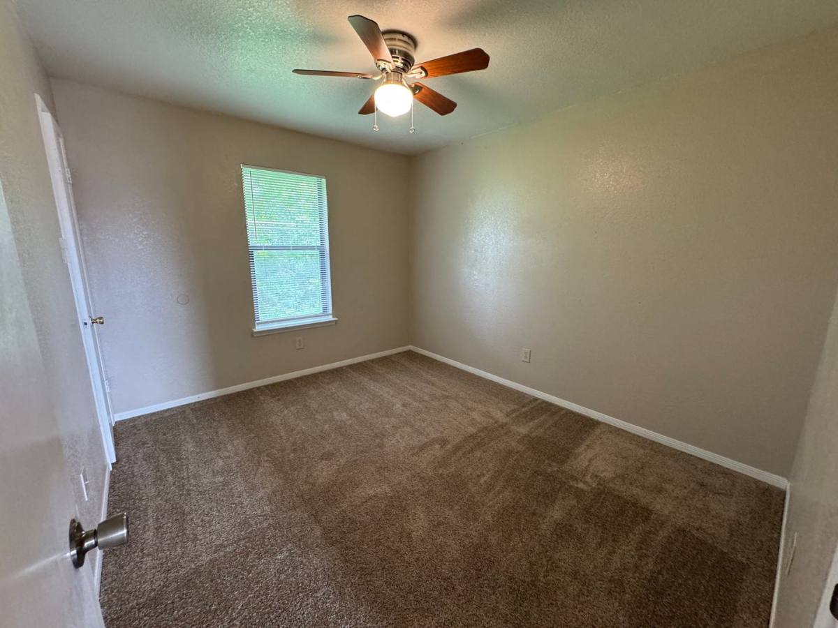 Apartment for rent at 1708 Benttree Dr, Killeen, TX 76543