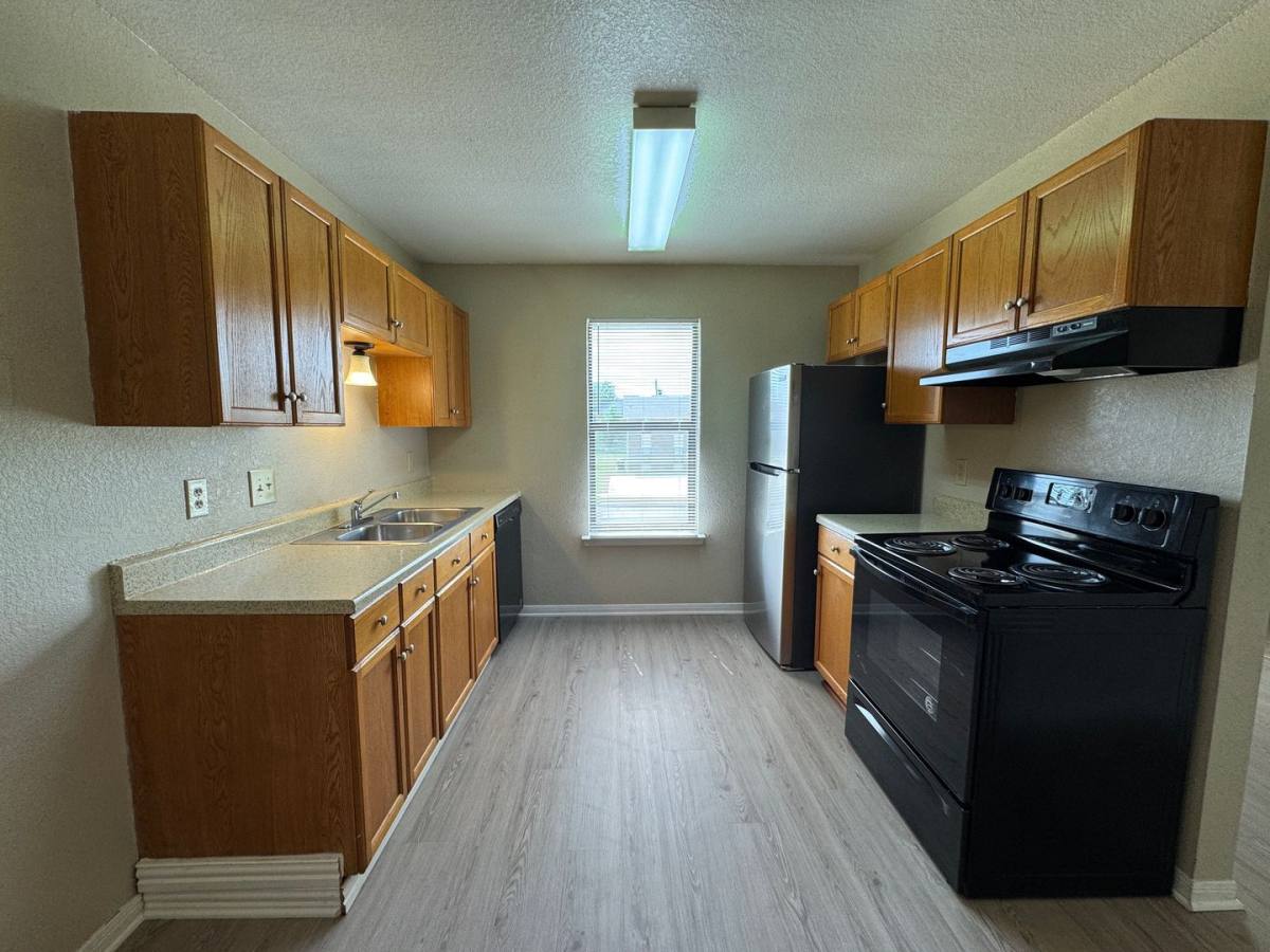Apartment for rent at 1708 Benttree Dr, Killeen, TX 76543