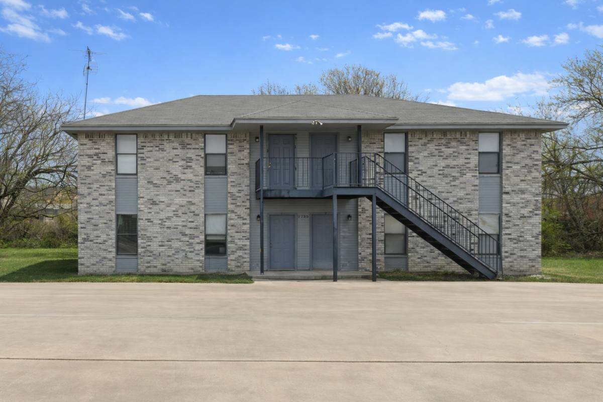 Apartment for rent at 1708 Benttree Dr, Killeen, TX 76543