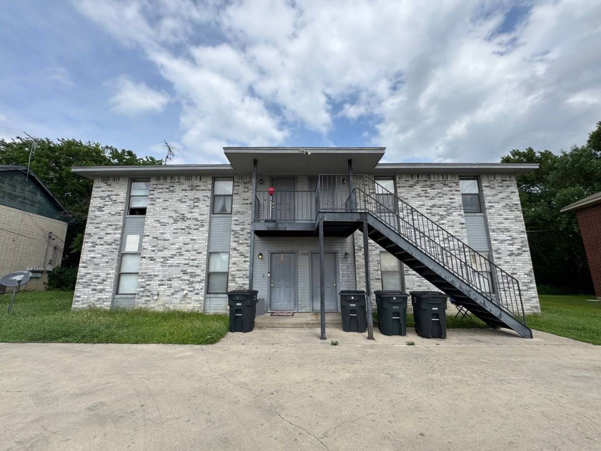 Apartment for rent at 1708 Benttree Dr, Killeen, TX 76543