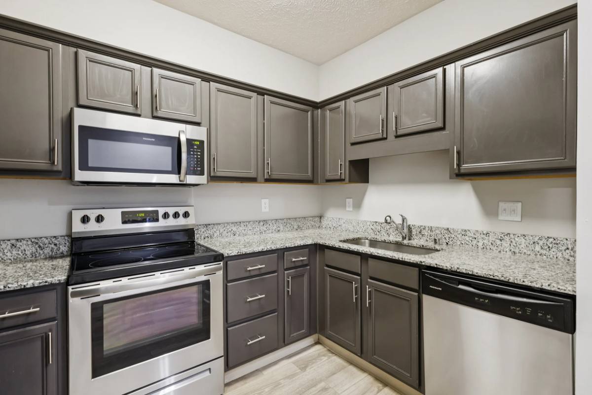 Apartment for rent at 3300 Aspen Valley Circle, Louisville, KY 40241