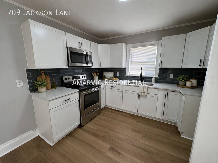 House for rent at 709 Jackson Lane, Kinston, NC 28501