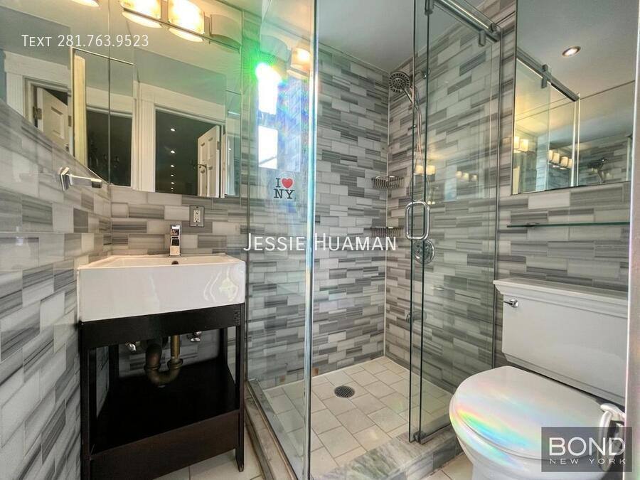 Apartment for rent at 115 Mulberry St #2, New York, NY 10013