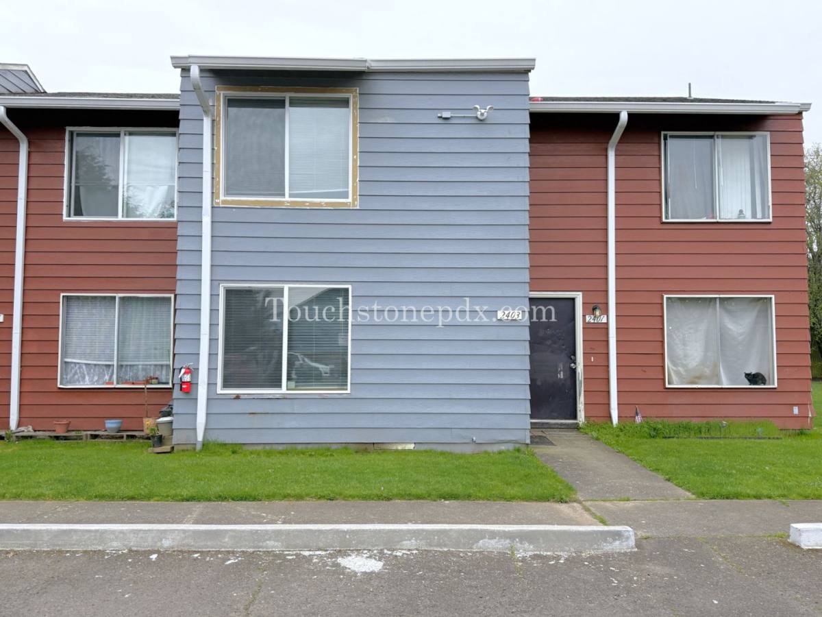 Apartment for rent at 2345 SE 135th Ave, Portland, OR 97233
